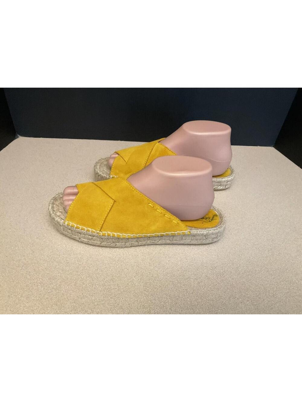Womens Free People Tuscan Mustard Suede Espadrille Slide Sandals.  SZ 38-US 7.5.